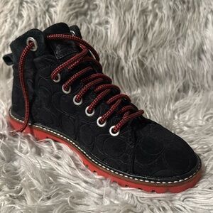 Beautiful Coach ankle boots in excellent condition